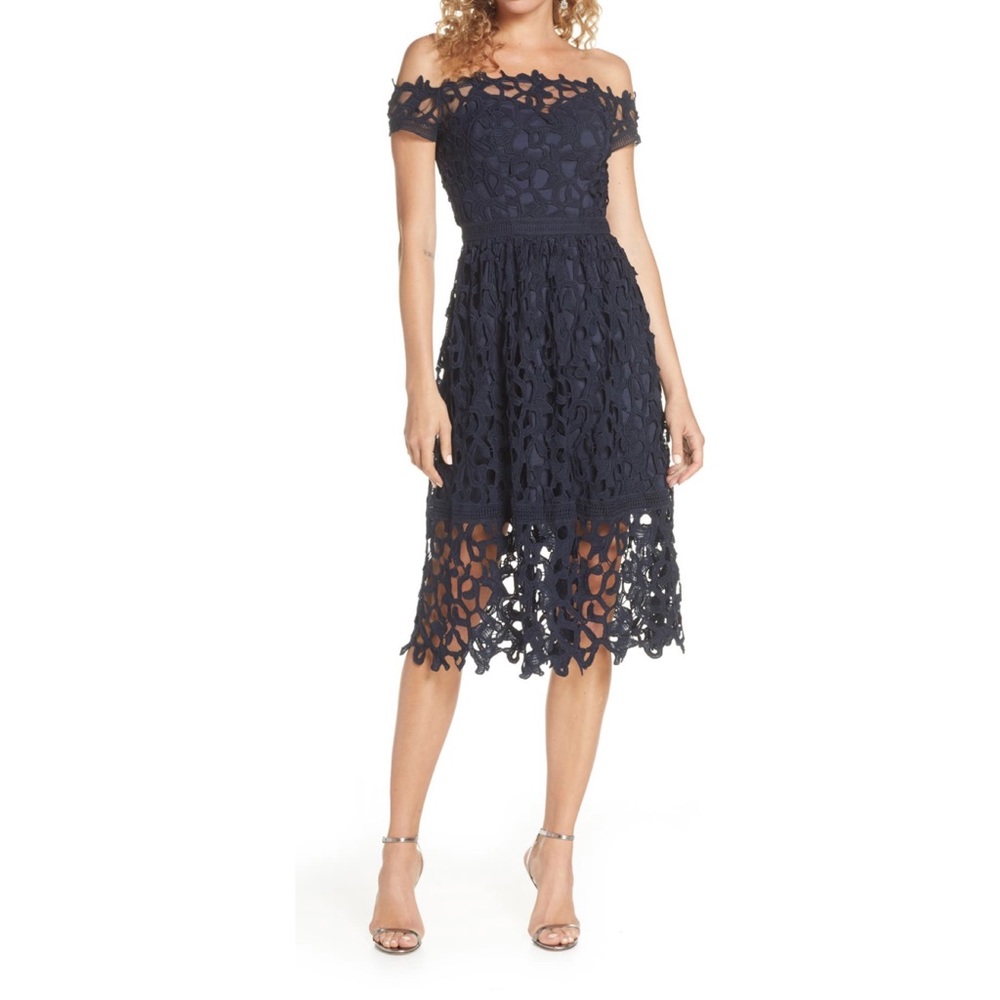 Women’s navy lace dress